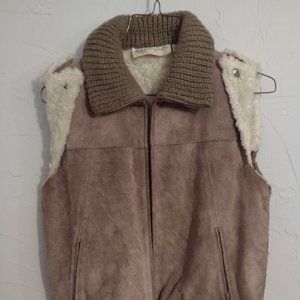 Women Sweater Bee by Banff Vest Small